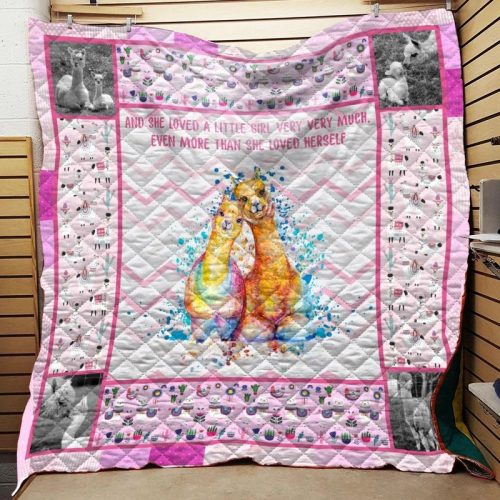 Alpaca Mama And She Loved A Little Girl Very Very Much Quilt