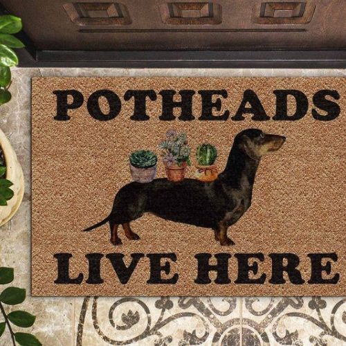Potheads Live Here Garden Dachshund Doormat