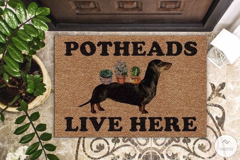 Potheads Live Here Garden Dachshund Doormat