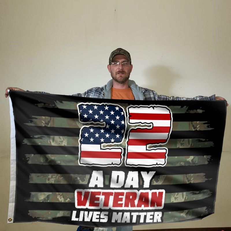 22 A Day Veteran Lives Matter Flag