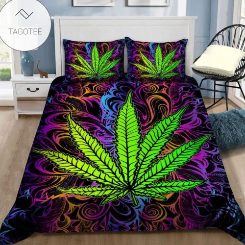 Blessliving Cannabis Leaf Trippy Leaves Bohemian Green Purple Bedding Set - Bedding Set