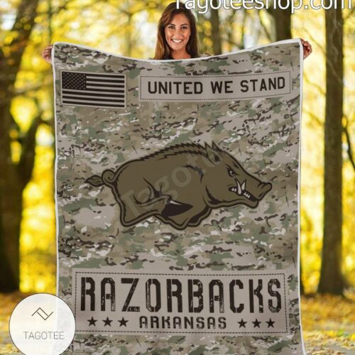NCAA Arkansas Razorbacks Army Camo Blanket