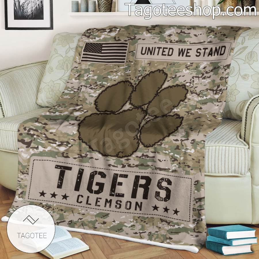 NCAA Clemson Tigers Army Camo Blanket a