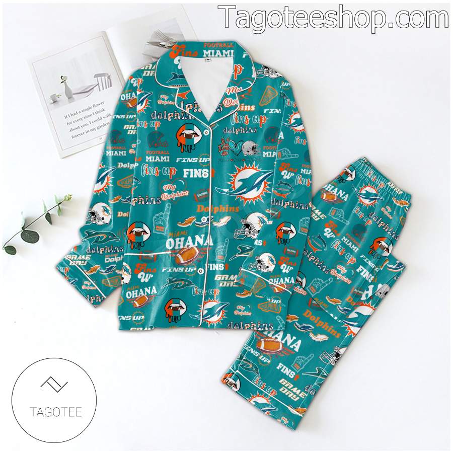 Miami Dolphins Love Pattern Women's Pajamas Set